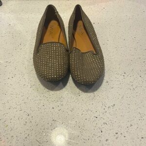 Women’s mia shoes dull olive drab GUC